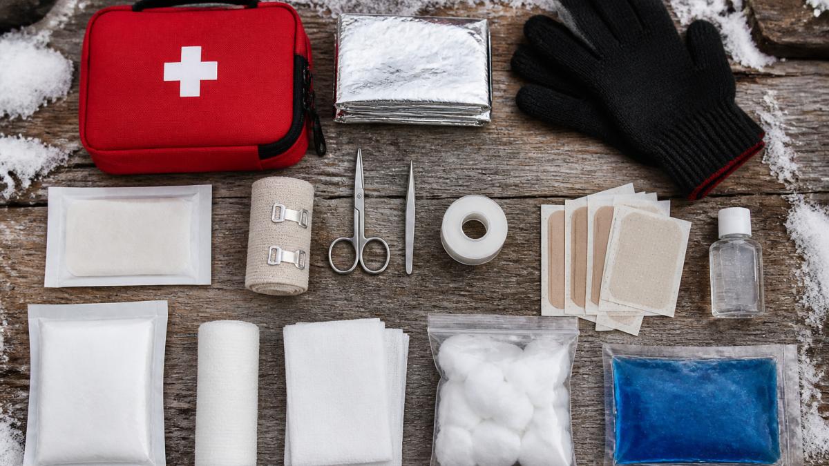 12 Essential First Aid Items for Winter | 2026 Guide